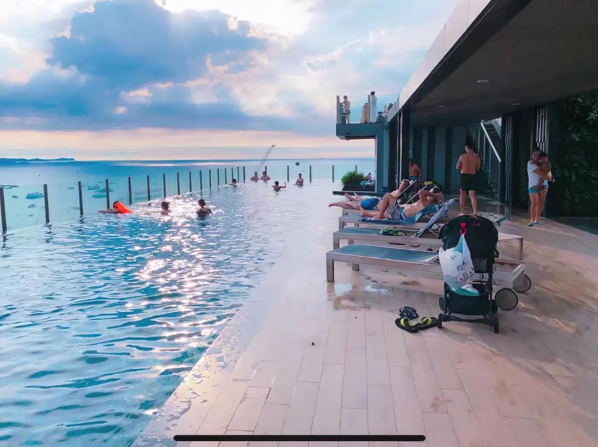 Апартаменты Great Location With Infinity Pool -Central Паттайя Экстерьер фото